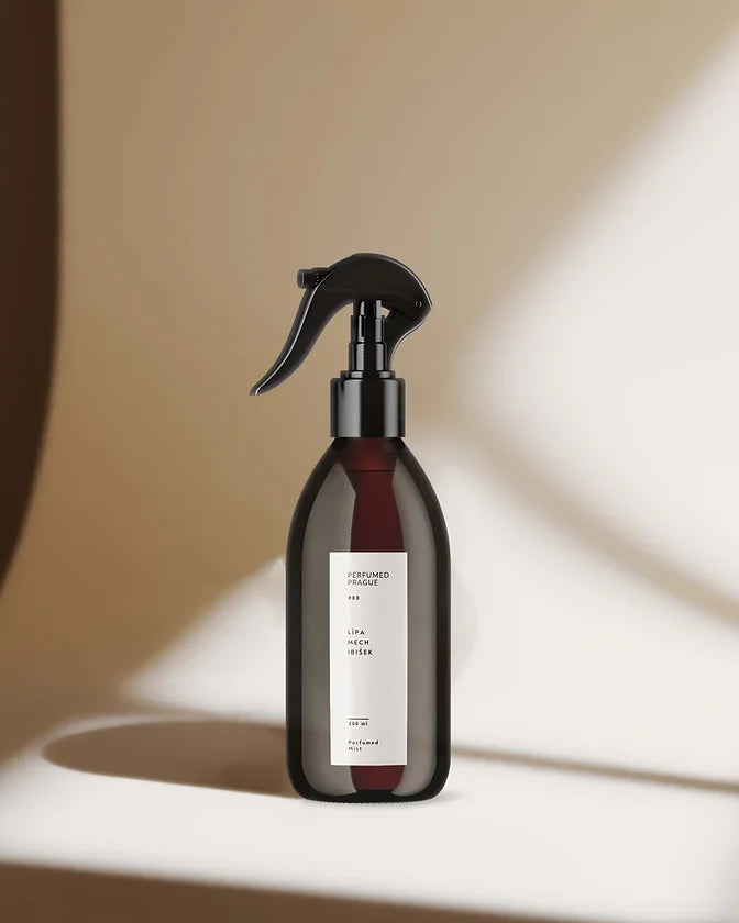 Parfémovaná Praha - #55 Mist - Yuzu, Máta, Vetiver, Cedr, Tabák