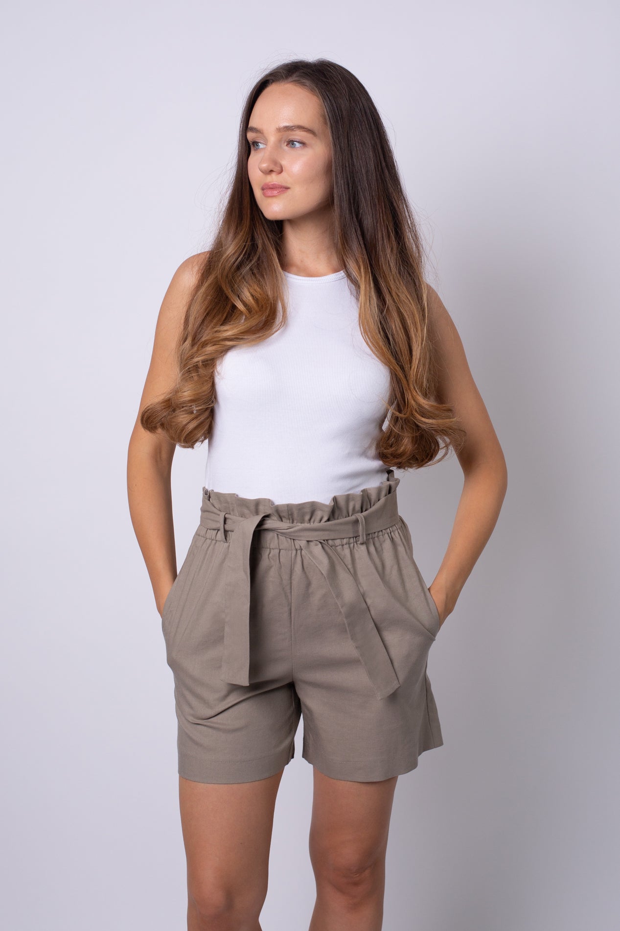 Šortky Vivian Taupe