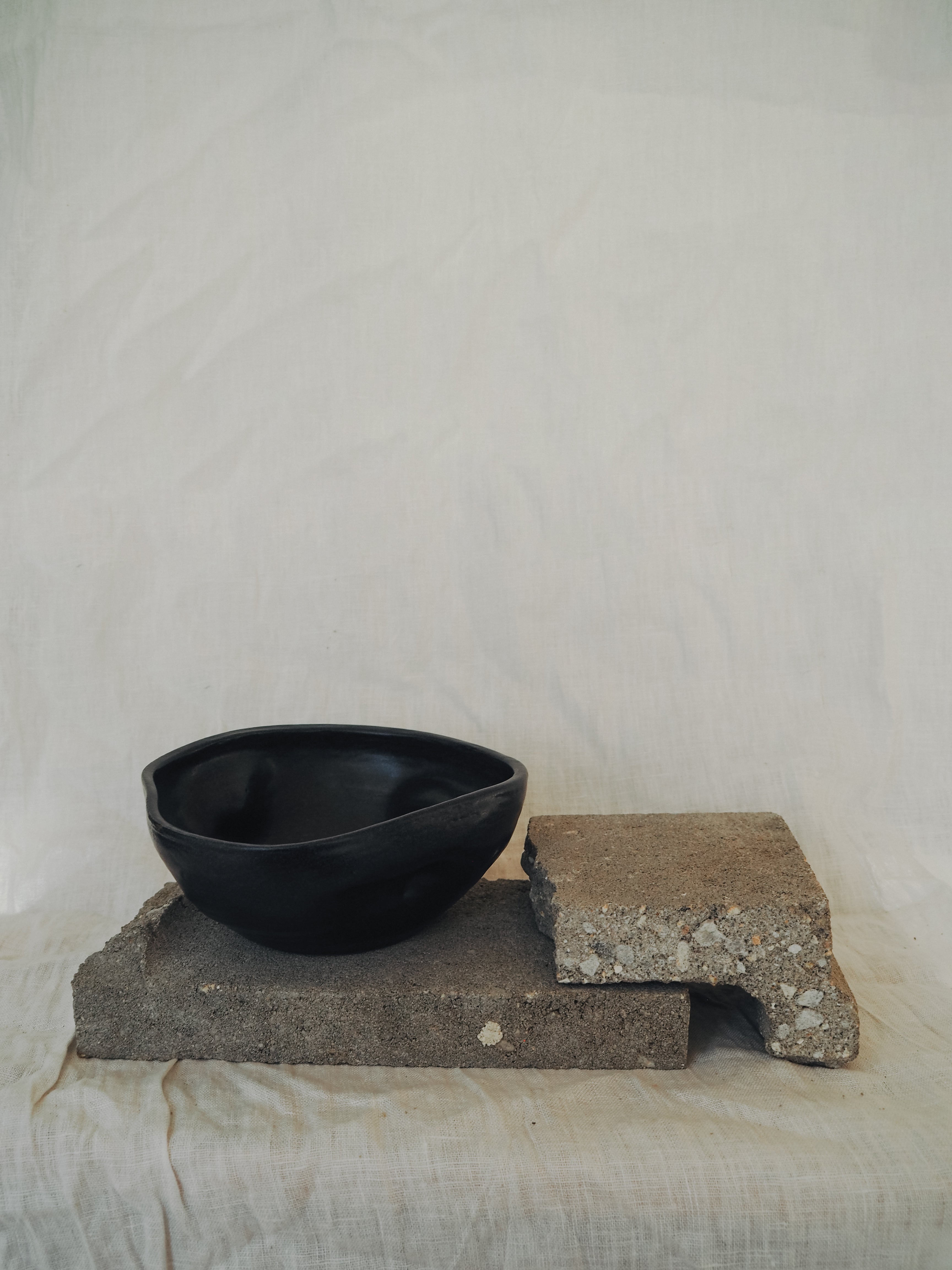 ADMARU – BOWL HUG bouře