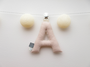 Lunamies - dopis A