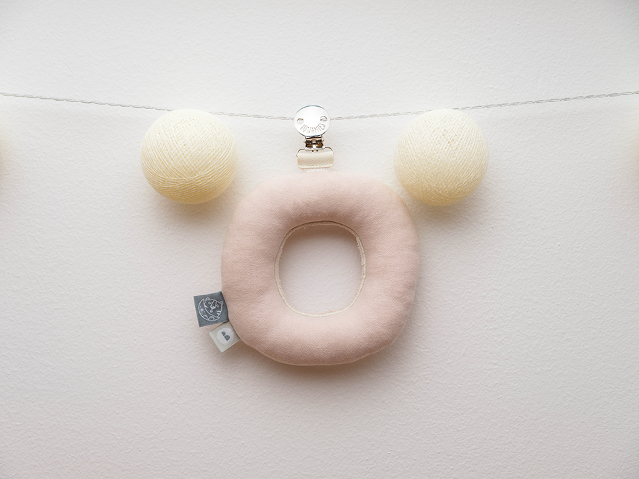 Lunamies - Letter O
