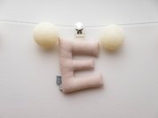 Lunamies - Letter E