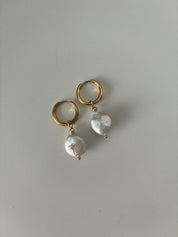 Caro - Earrings "camellia"