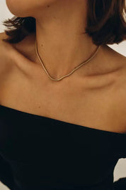 OPLOTKA CASUAL GOLD Necklace