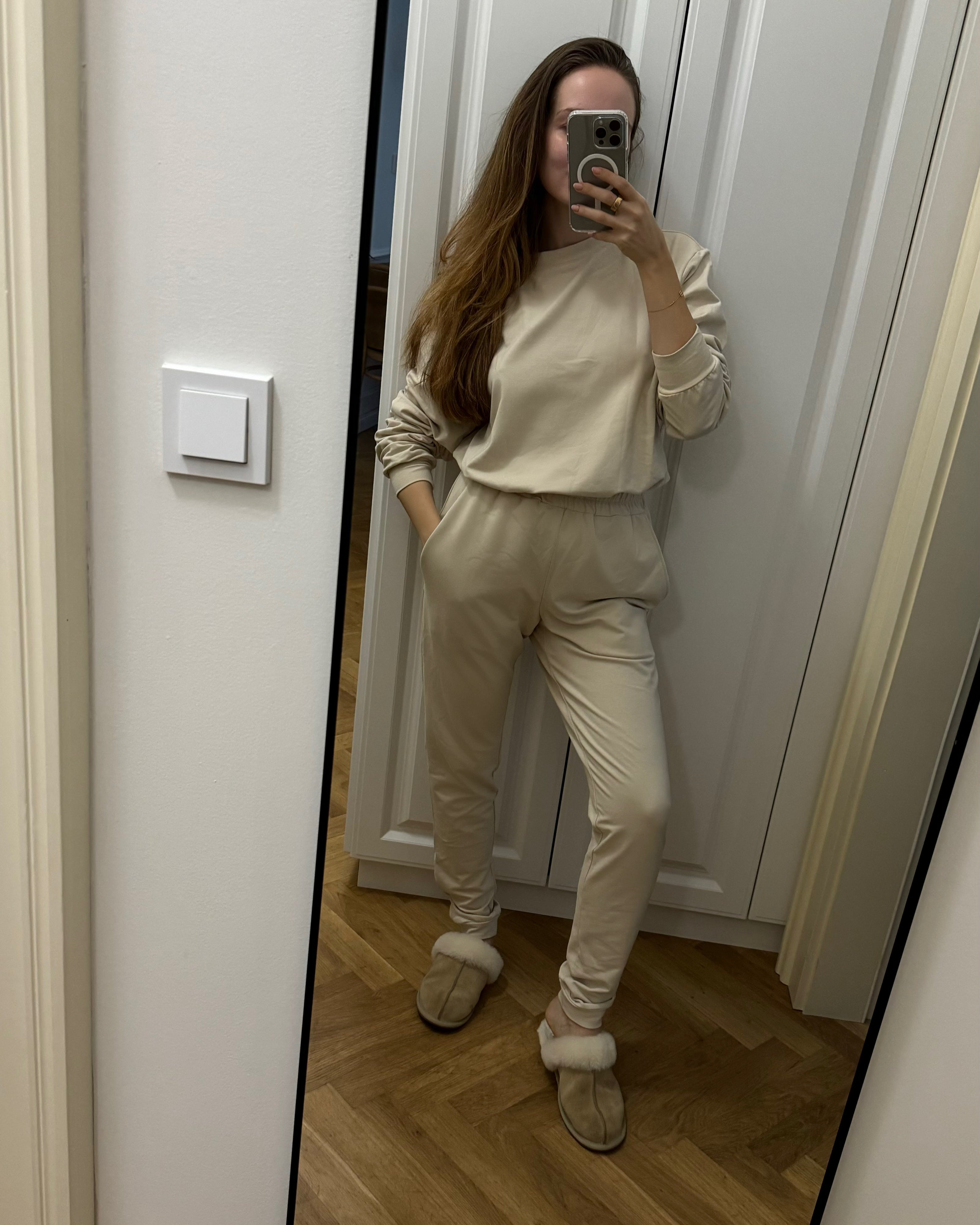 TEPLÁKY ARIETTE LEAH BÉŽOVÁ