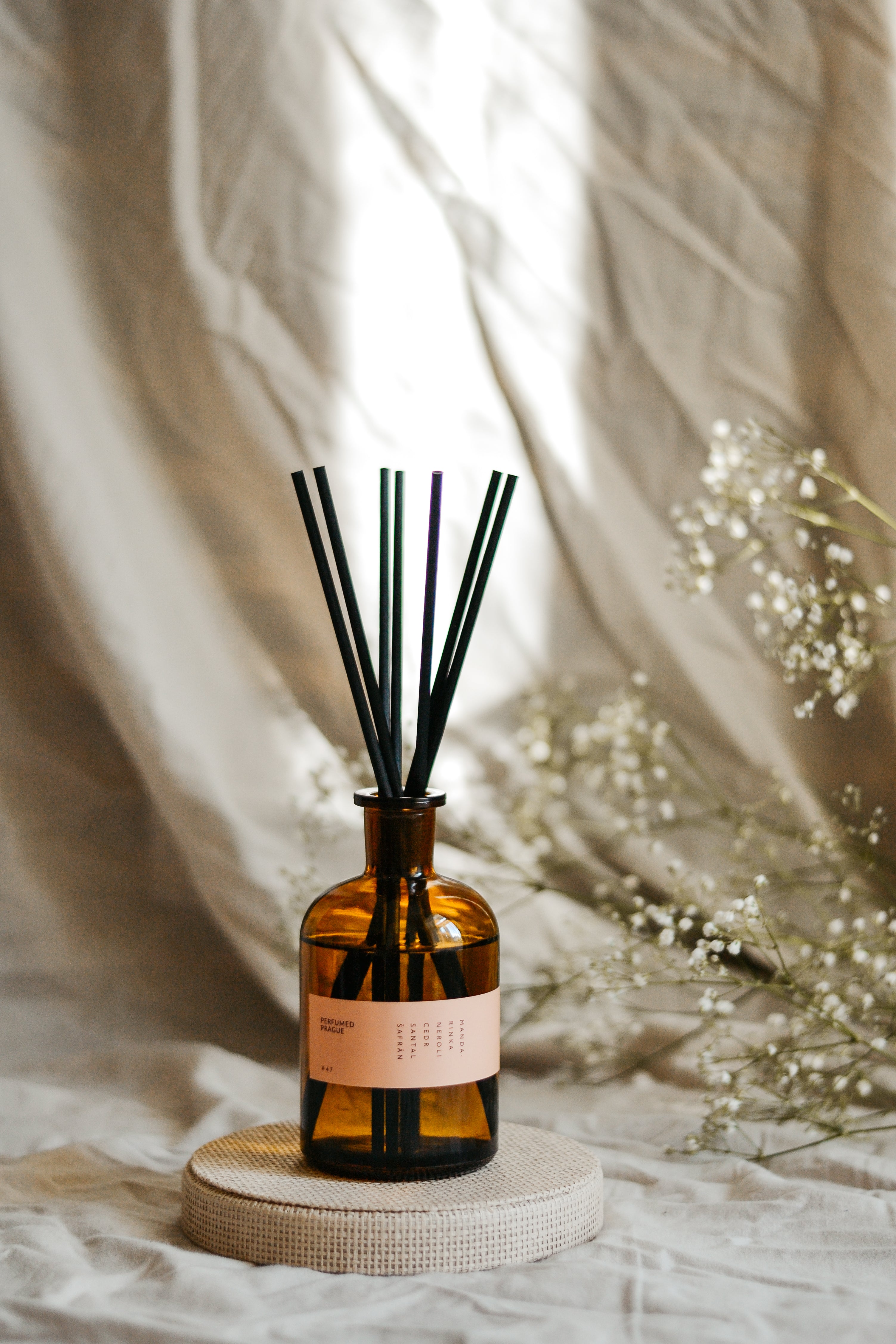 Perfumed Prague – #47 Aroma Diffuser – Tangerine, Neroli, Cedar (Mandarinka, Neroli, Cedr)