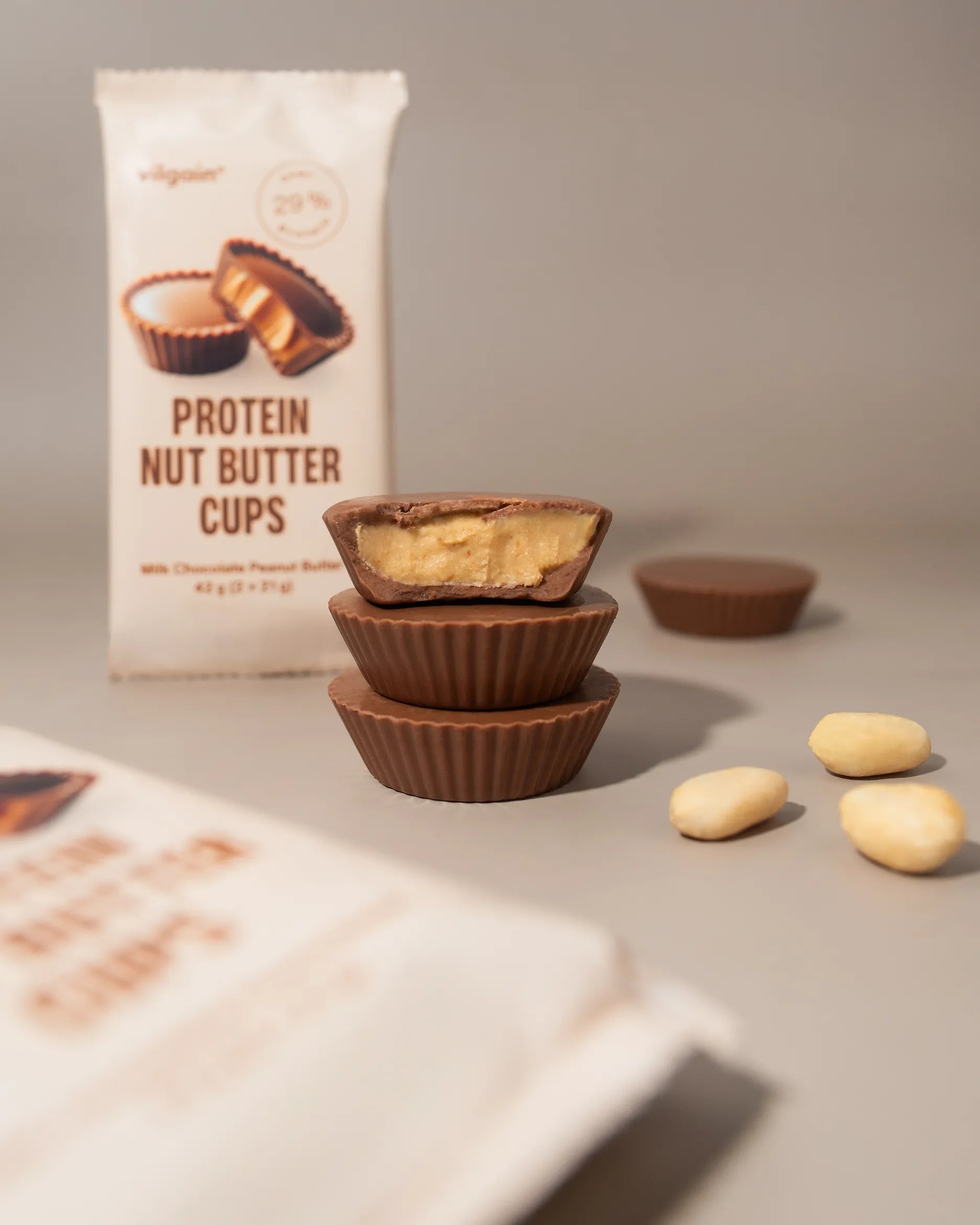 Vilgain Organic Protein Nut Butter Cups - Milk chocolate with Peanut Butter