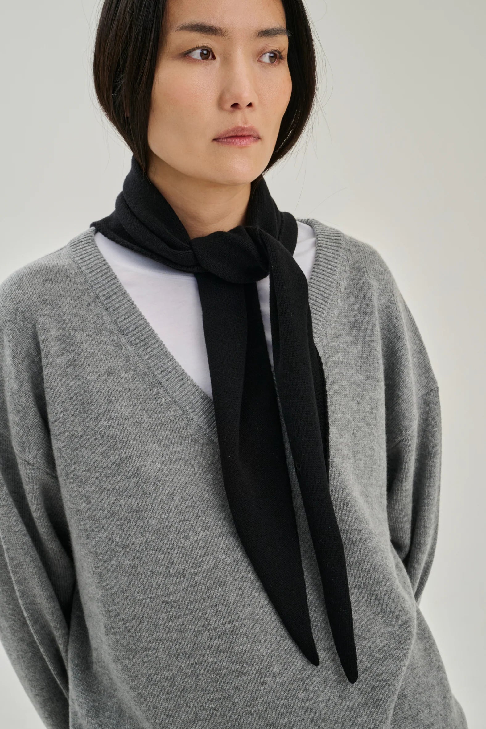 Rhea - Scarf ~ Black ~ Wool & Cashmere