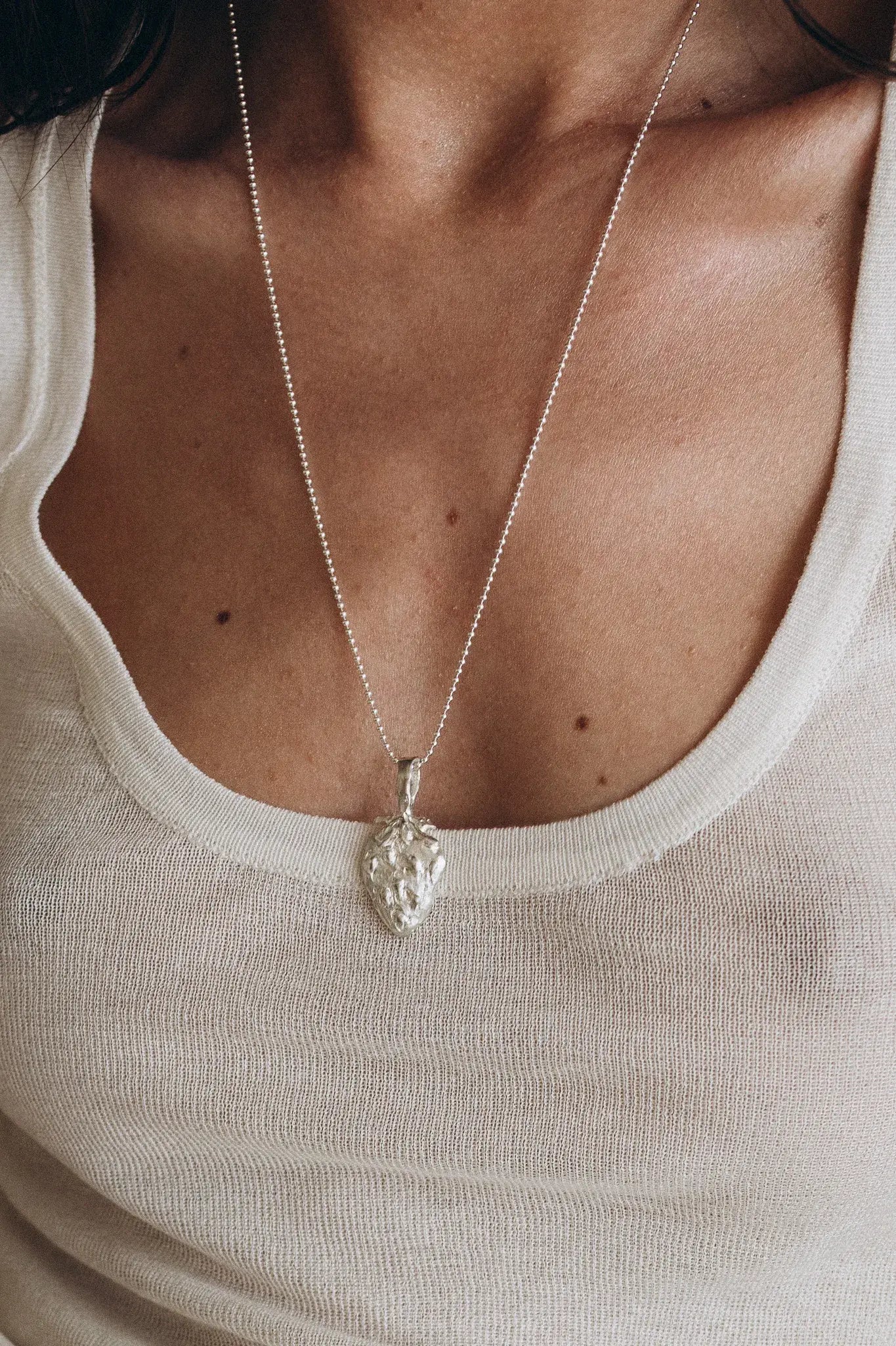 OPLOTKA STRAWBERRY SILVER Necklace