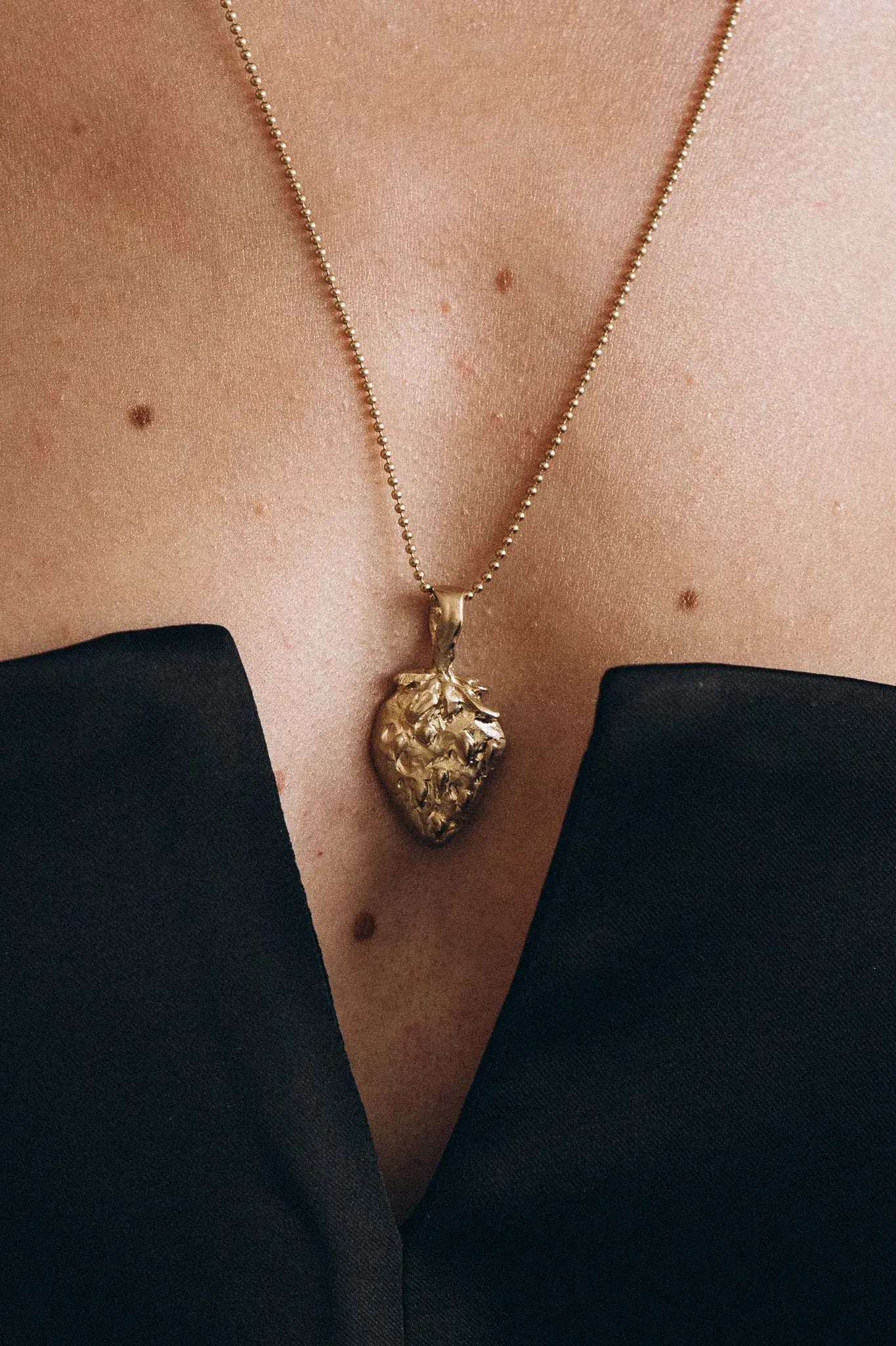 OPLOTKA STRAWBERRY GOLD Necklace