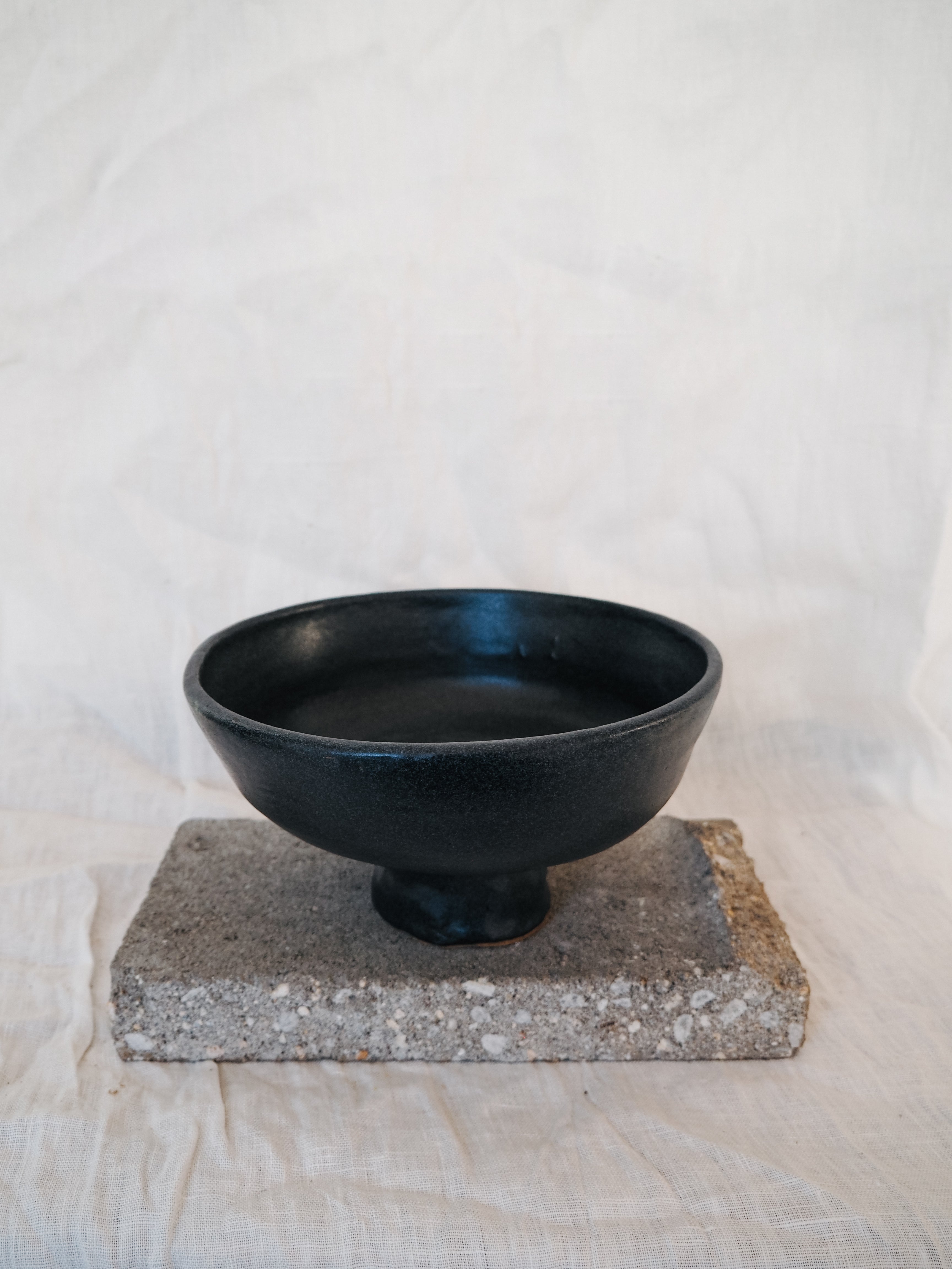 ADMARU – PIEDESTAL BOWL storm