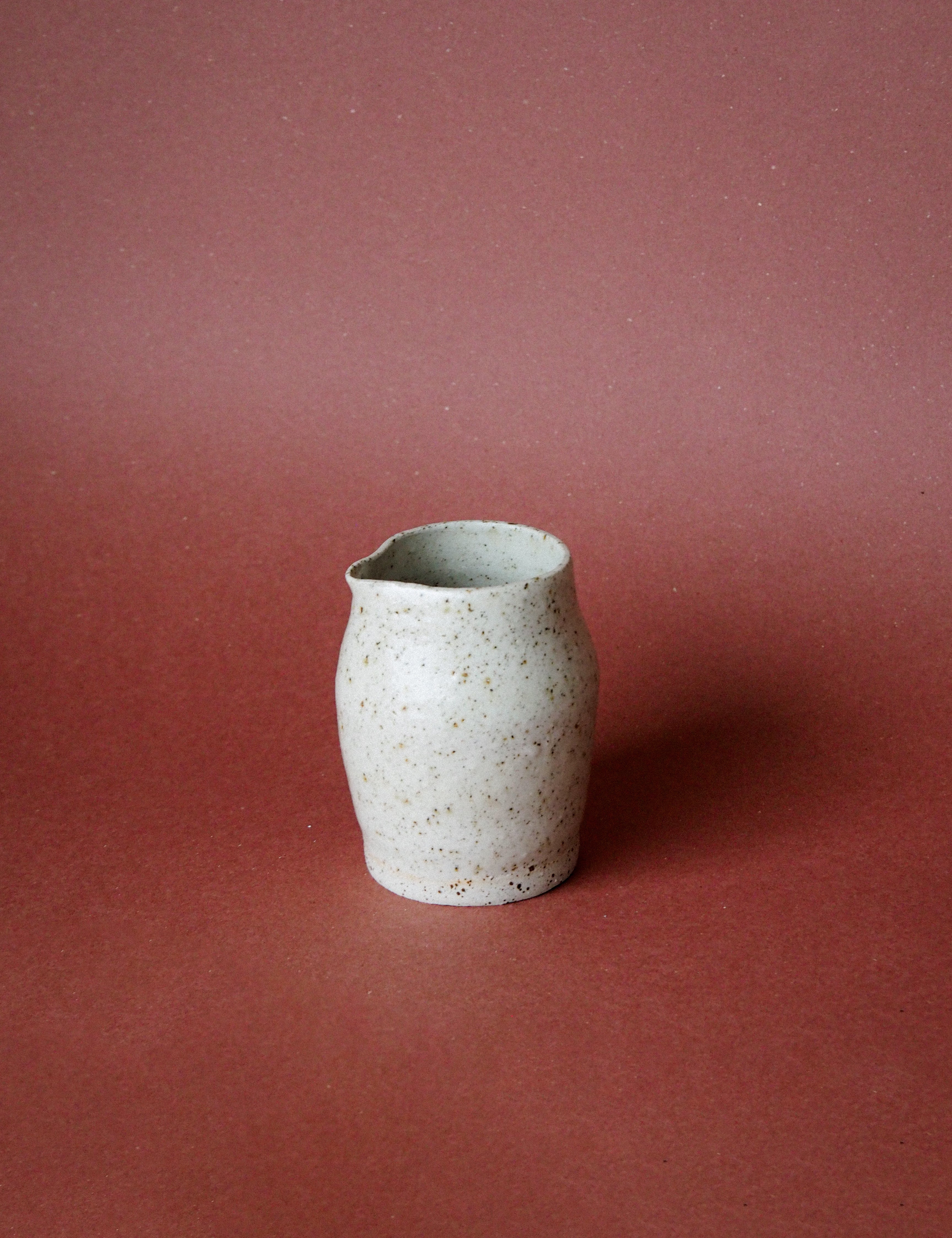 45_Milk_jug_dots.jpg