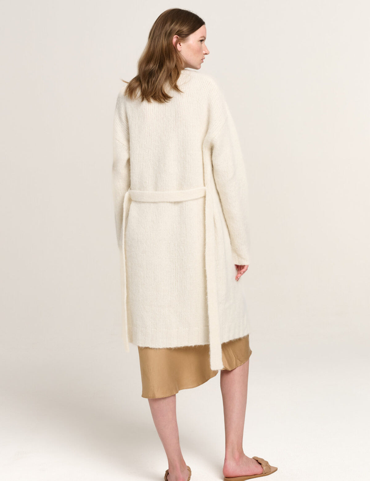4_97a31bdd-9740-4036-9750-4bcc9a8ecb33.jpg