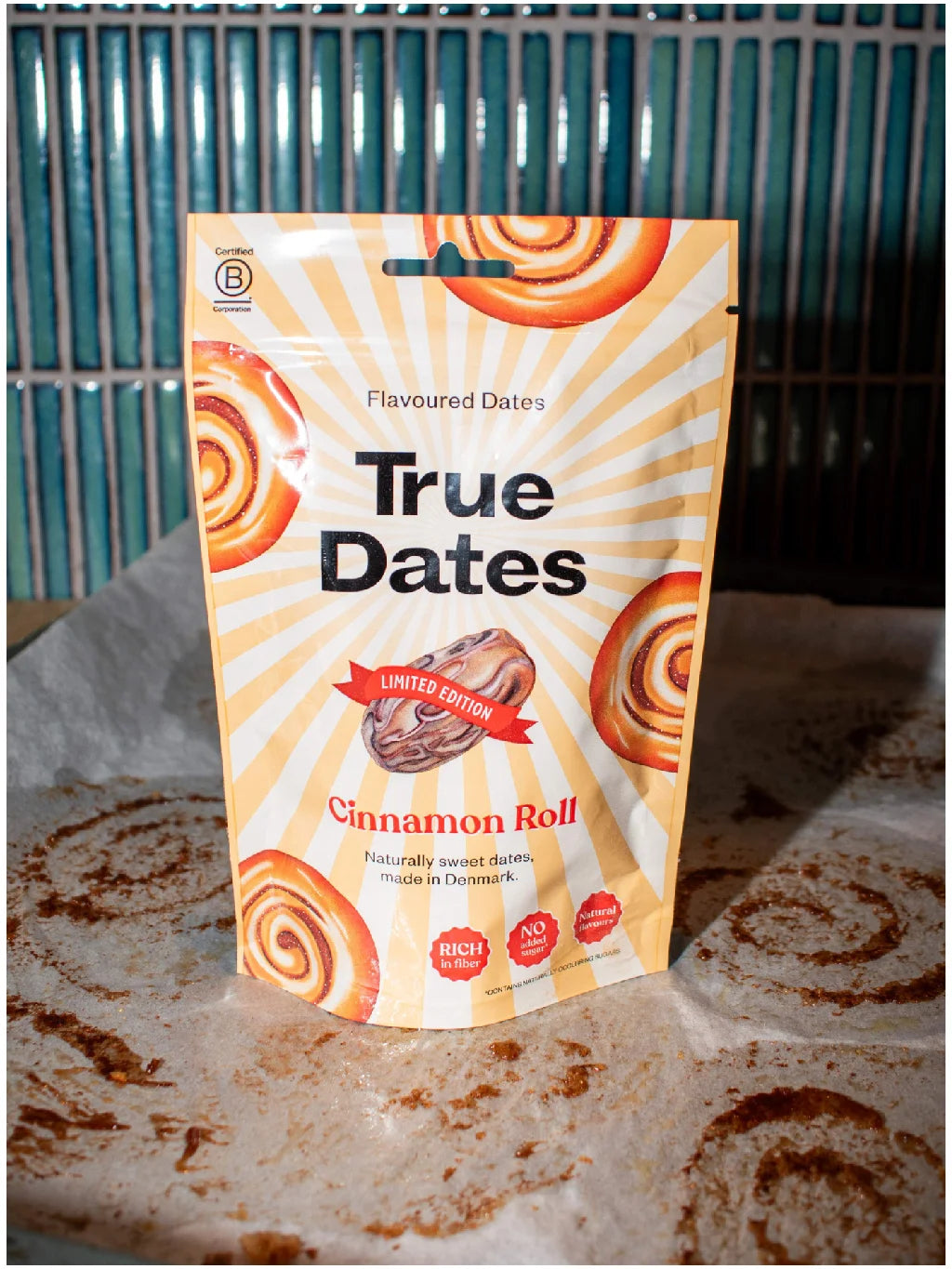 8196-2_true-date-cinnamon3.webp