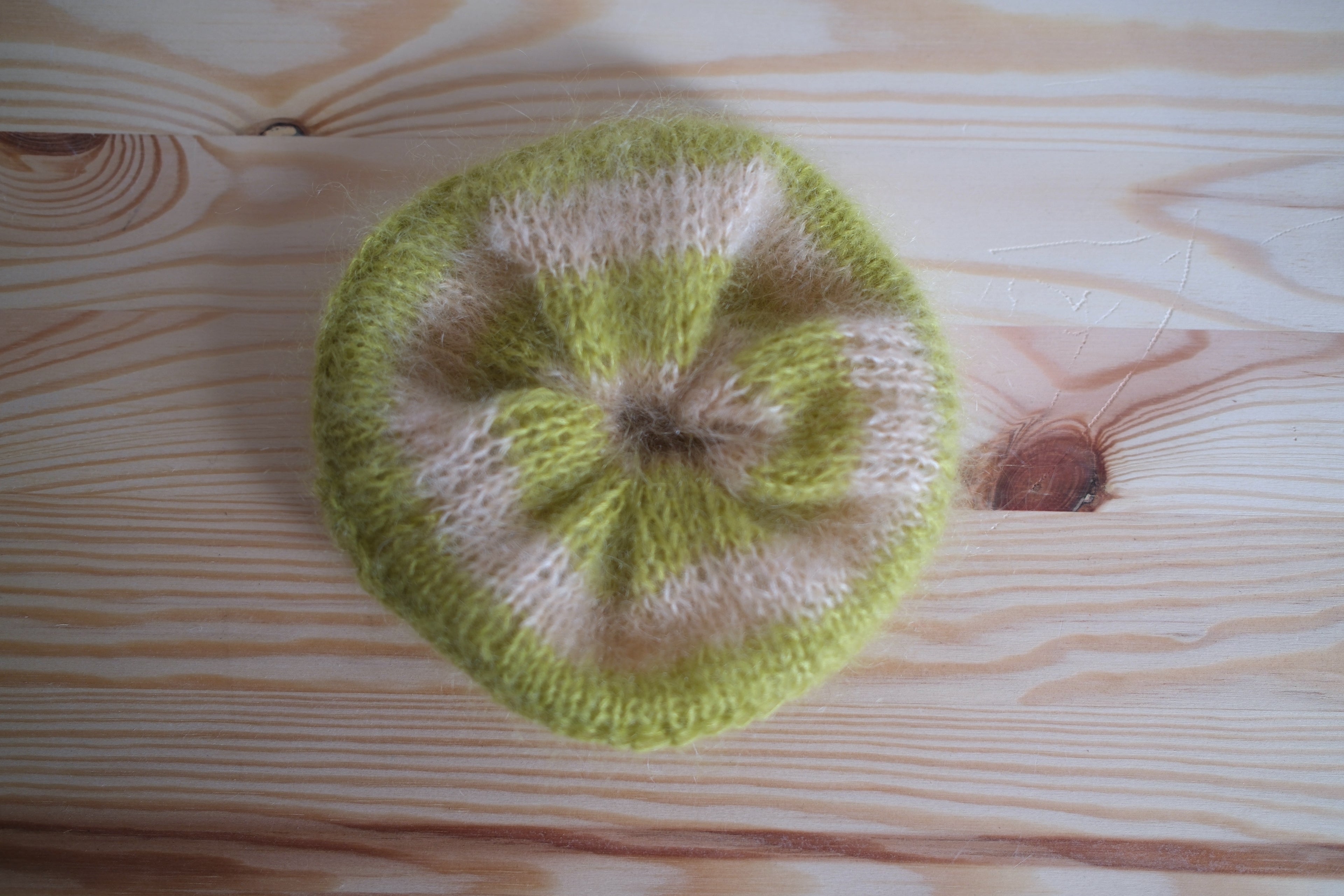 Když Kristián Usne - Fluffy Friend Scrunchie