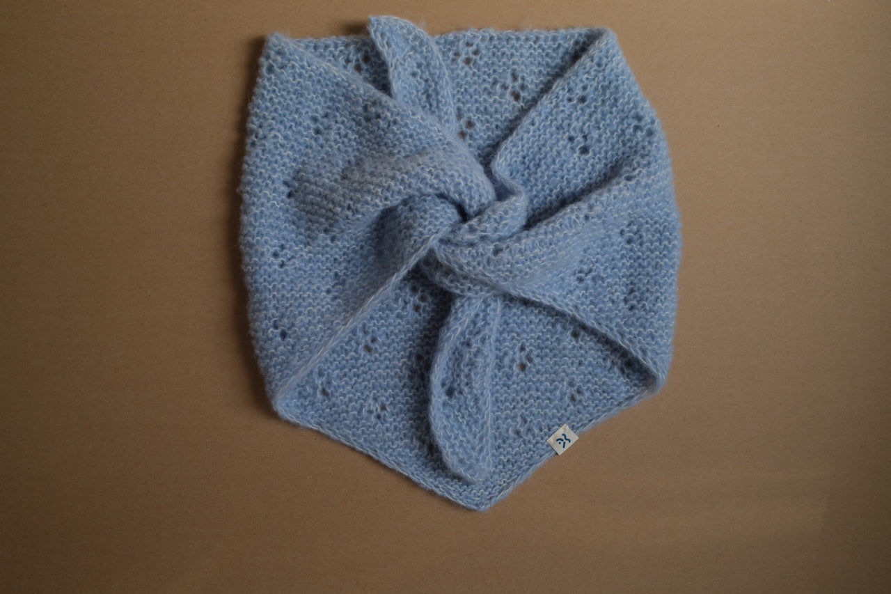 Když Kristián Usne - Kohana Scarf