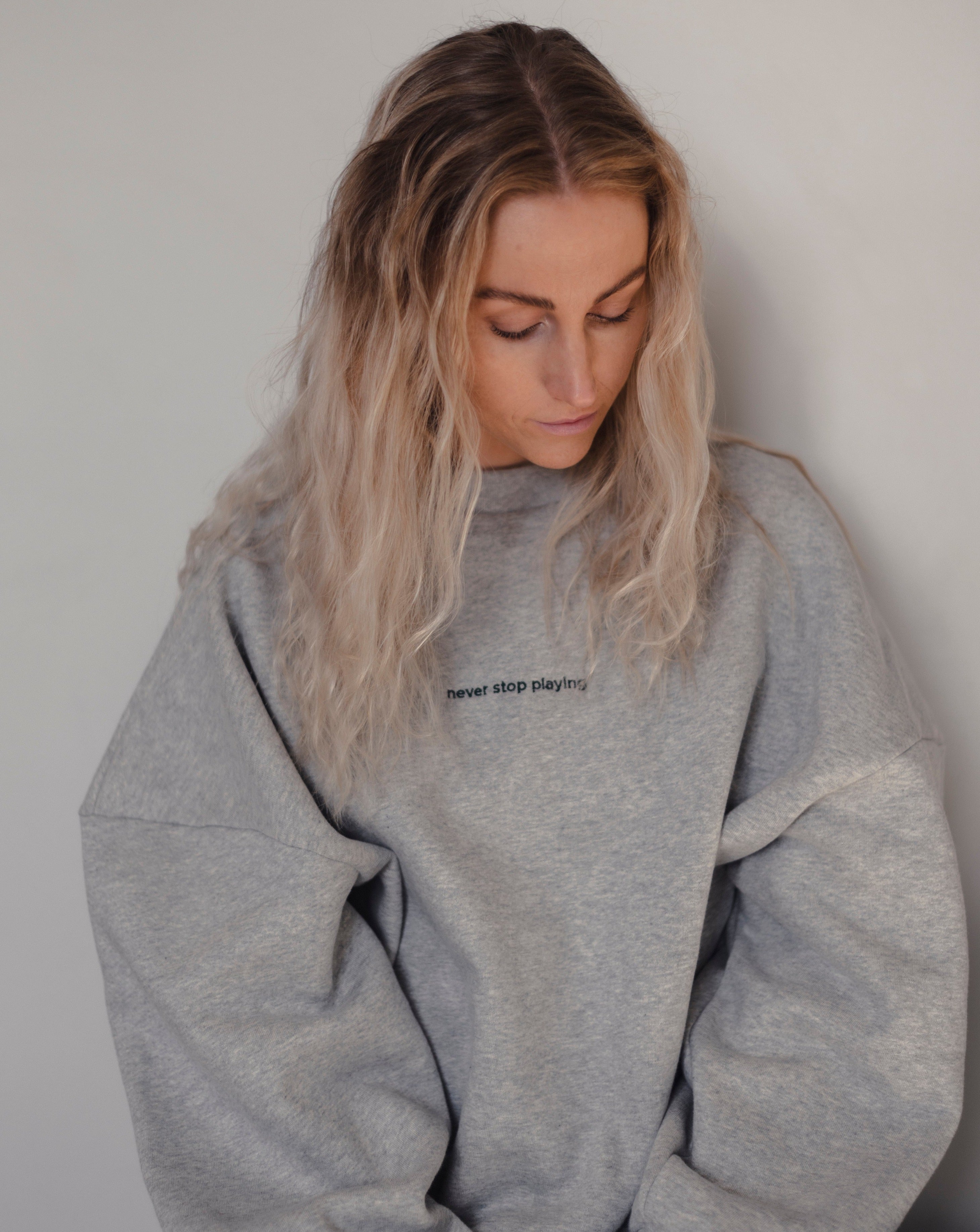 Grey mélange oversized sweatshirt with embroidery at chest