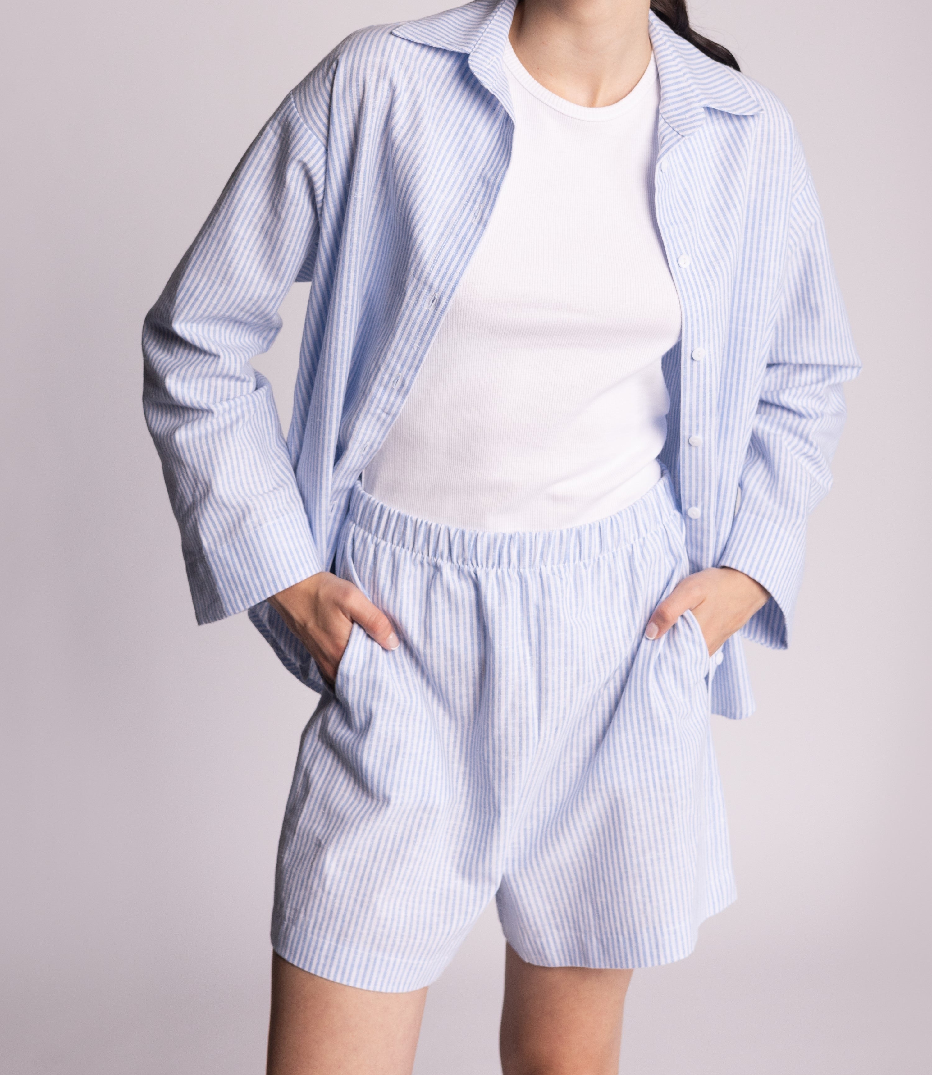 ARIETTE - JULIA STRIPE Shorts Blue
