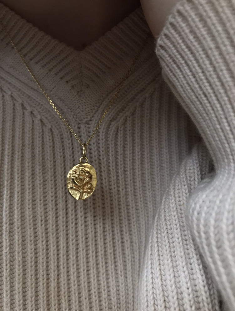 The Mama Kin - Peony pendant