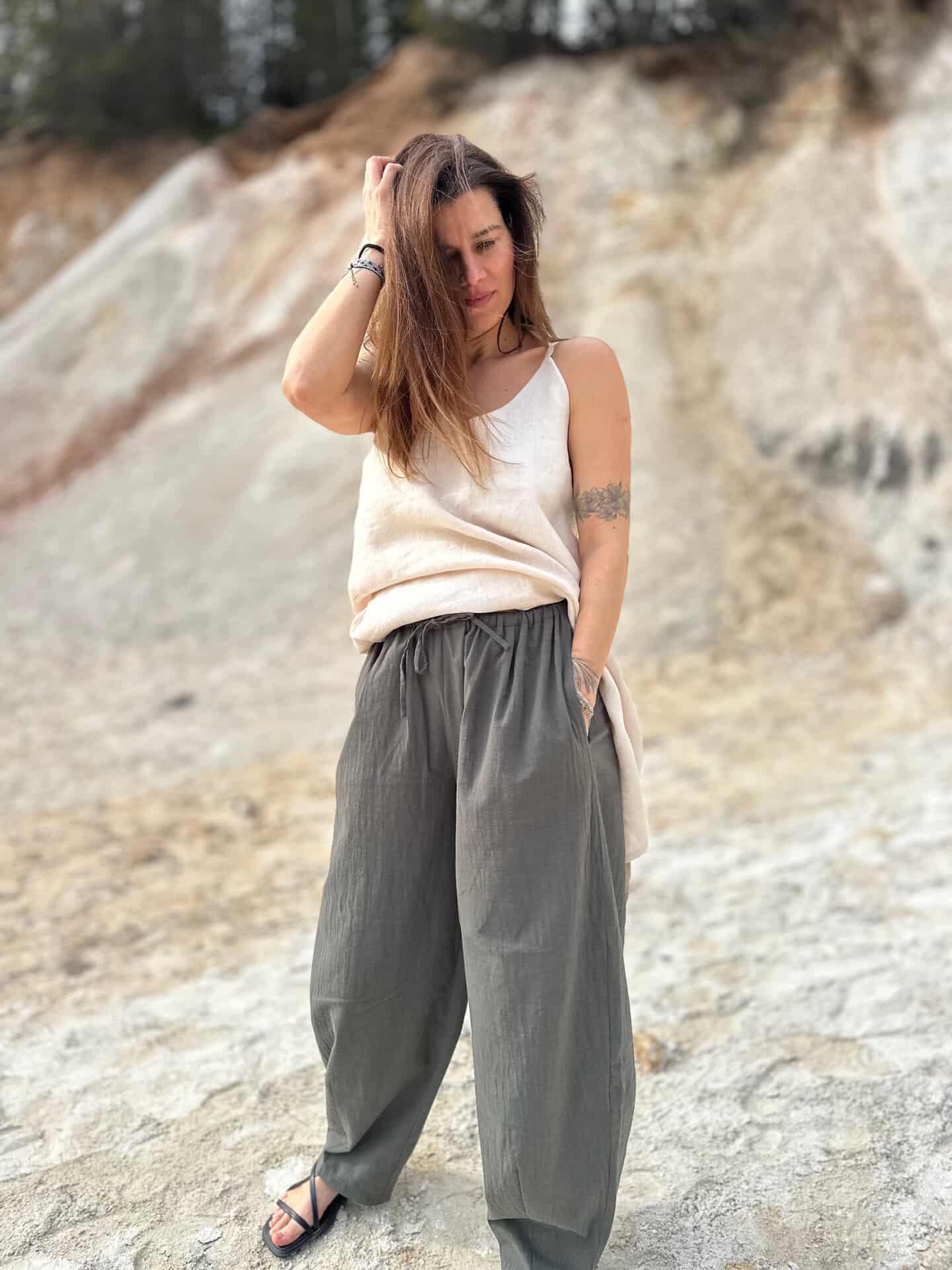 SHATTY - Tapered Linen-Cotton Blend Pants