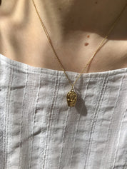The Mama Kin - Helleborus pendant