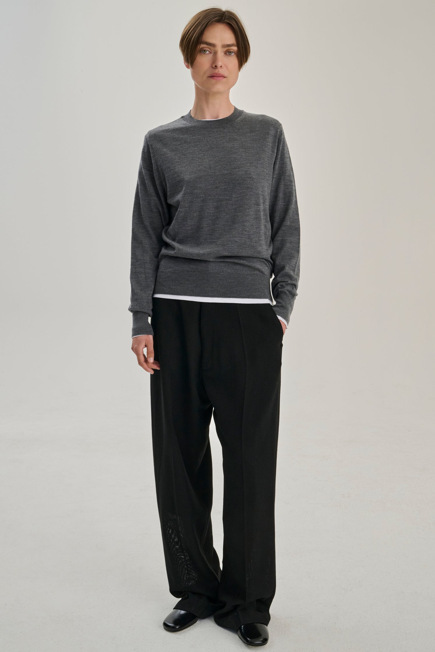 Rhea - Merino Crew ~ Grey