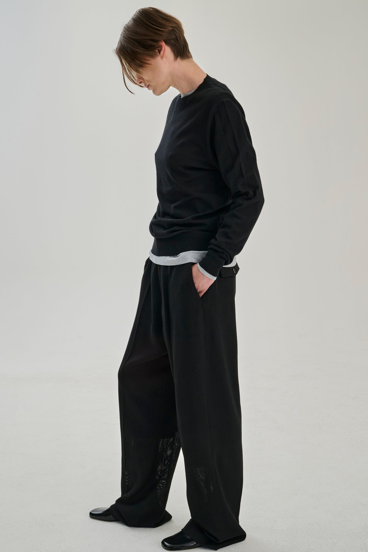 Rhea - Merino Crew ~ Black