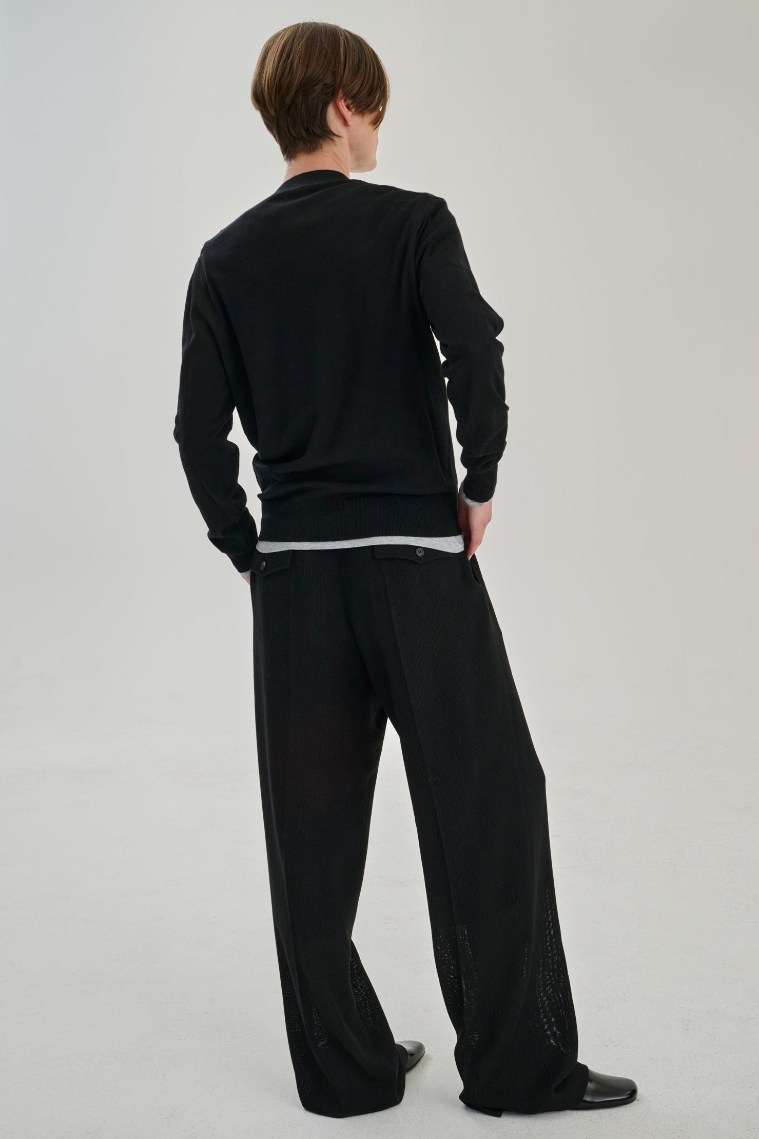 Rhea - Merino Crew ~ Black