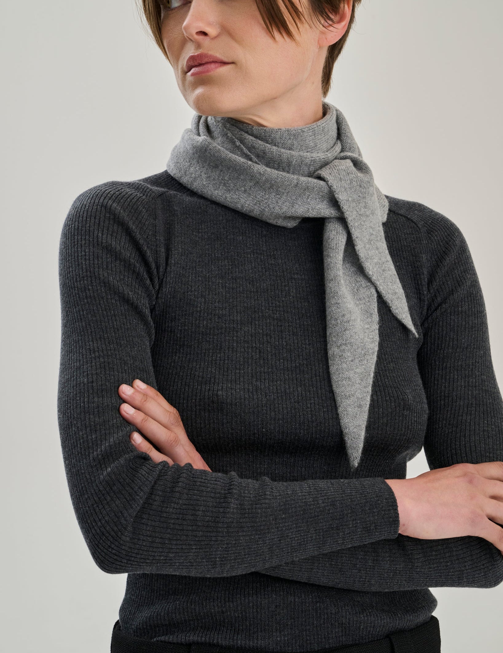 WEB-27LOOKBOOK-RHEA-90.jpg