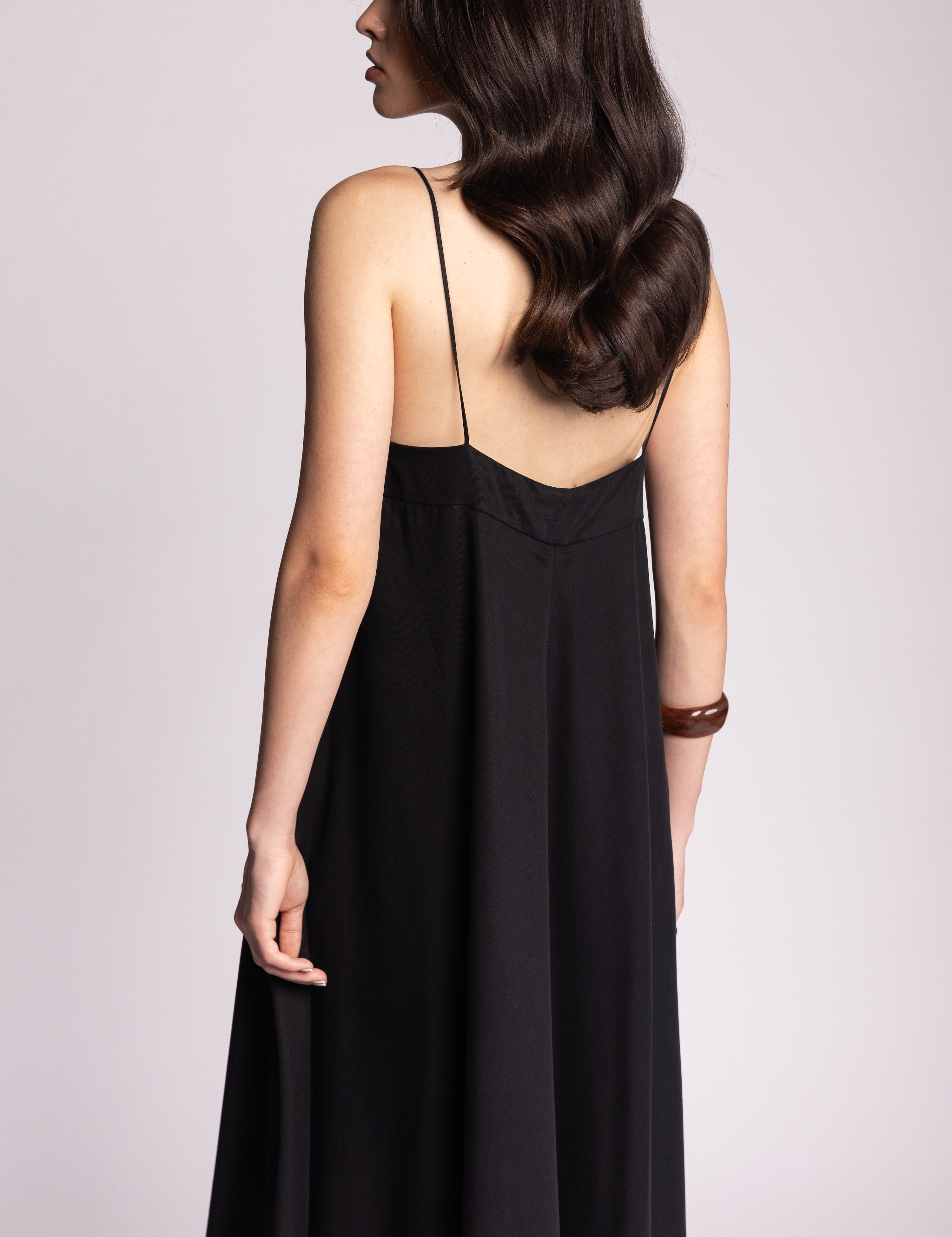 blackdress_2_2.png
