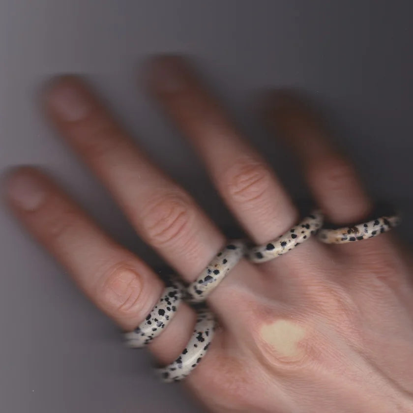 Silk & Stones – Solid Stone Ring