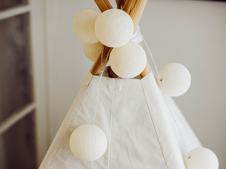 img-02-lunamies-svetylka-cotton-balls.png