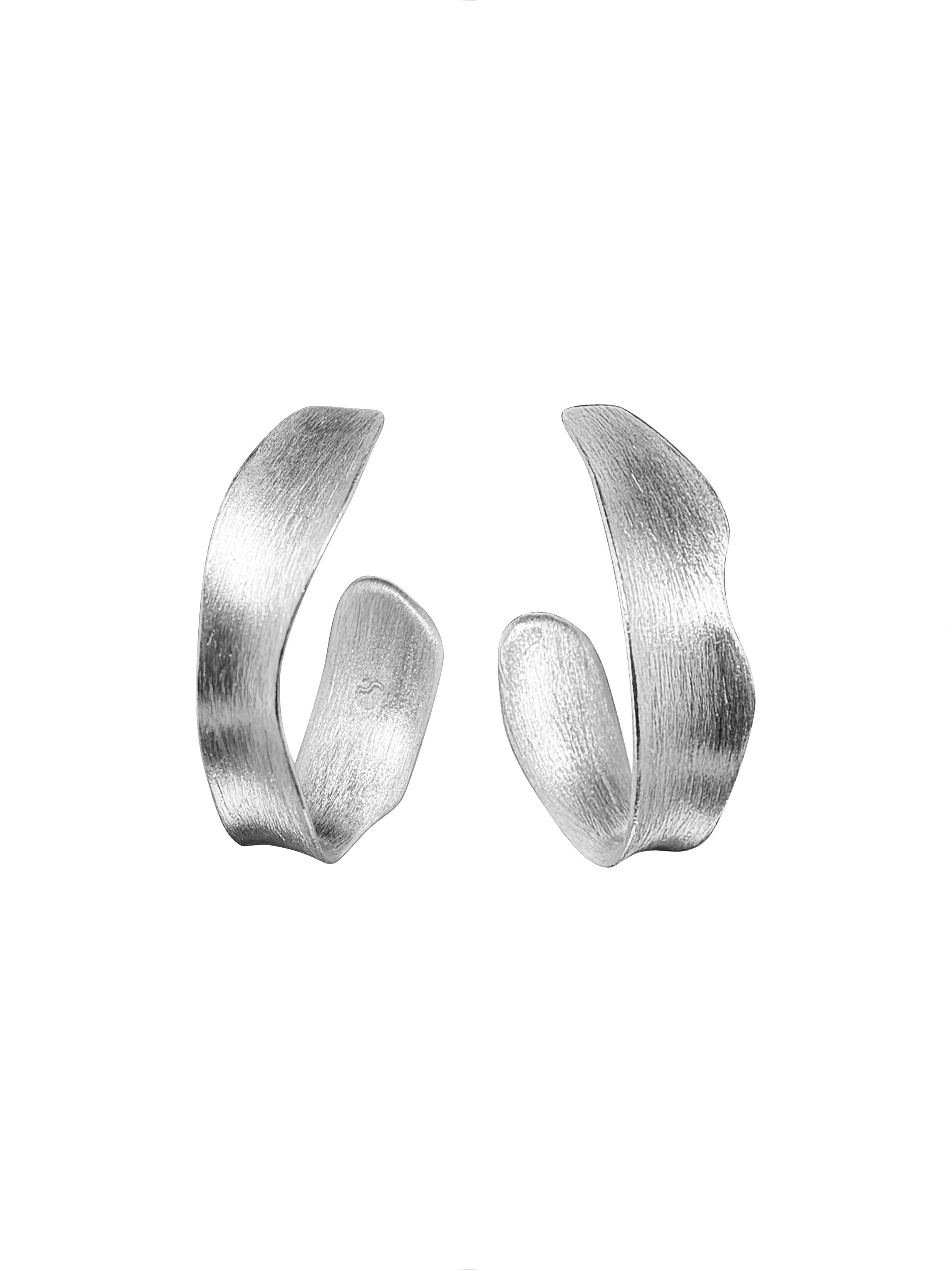 Maria Kobelova - Silver Earrings YY