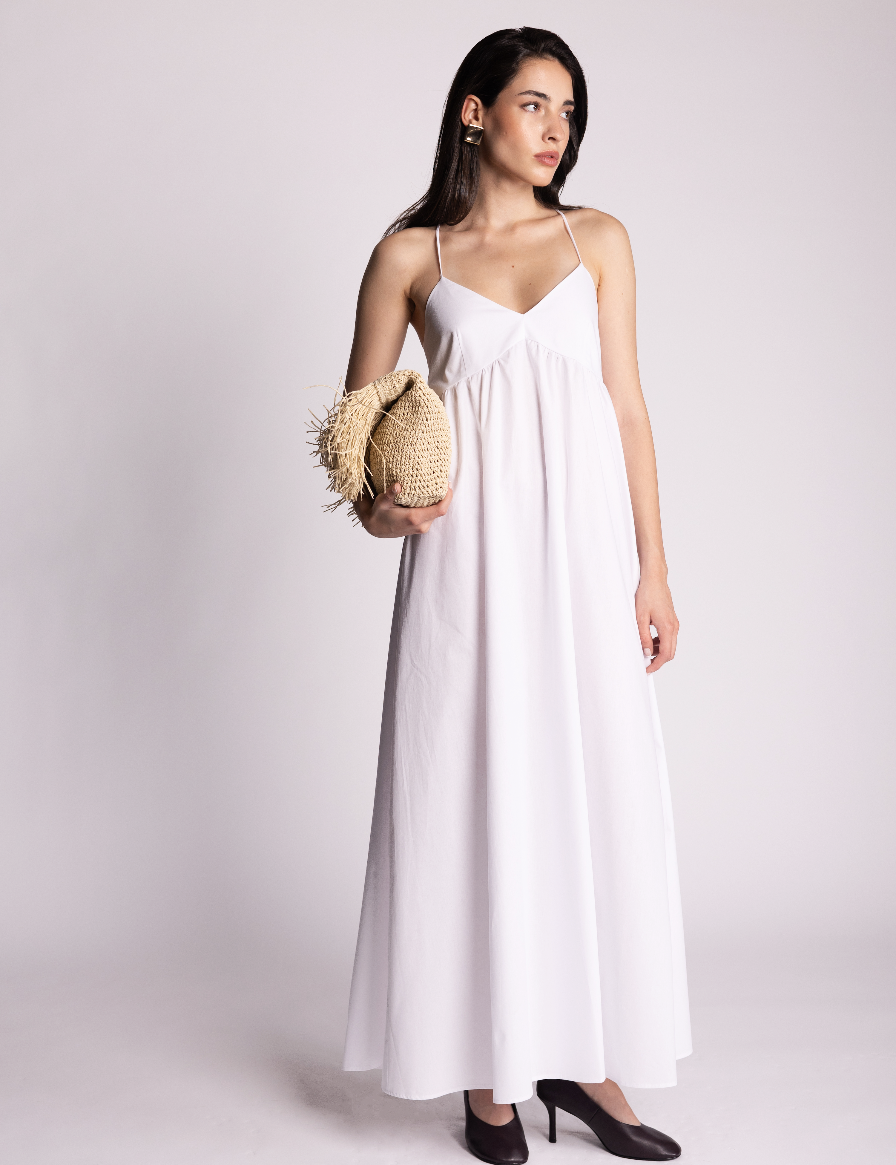 whitedress_1.png