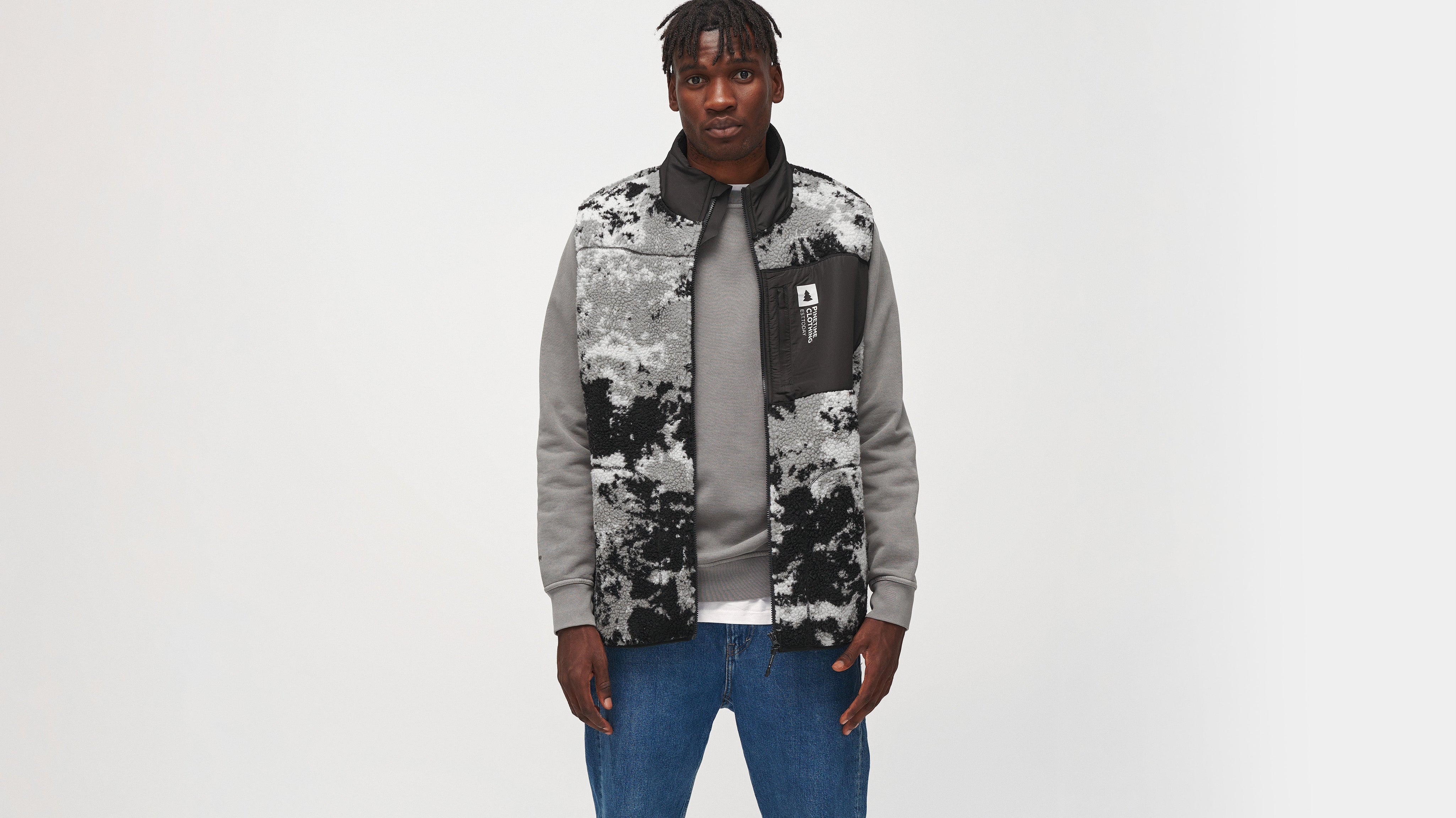 Pinetime Clothing Moss Polar Vest Black