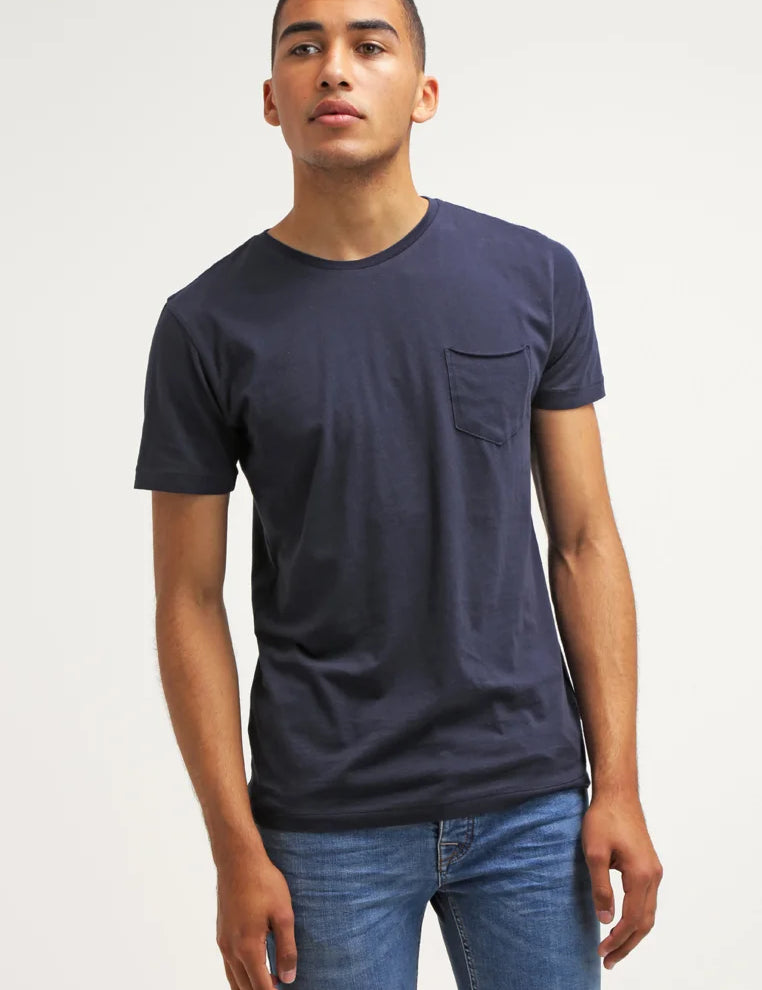 tshirt_navy1.webp