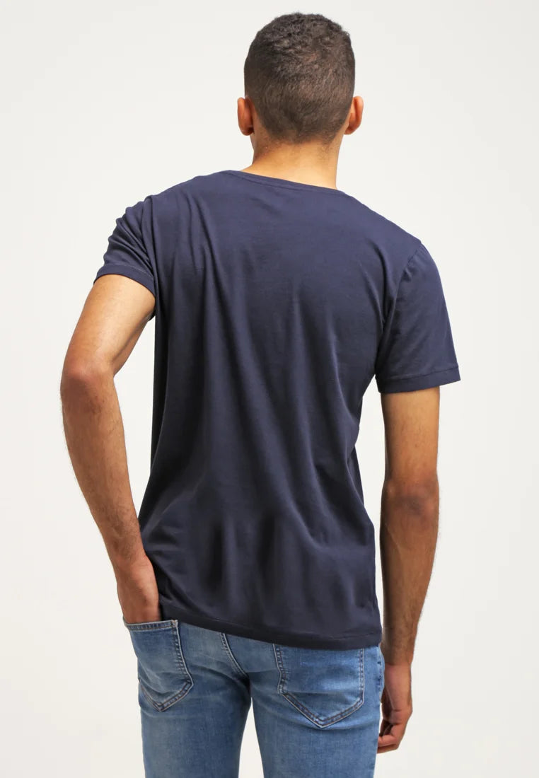 Cope - Knowledge Bavlněné tričko Basic s kapsou Navy 10203